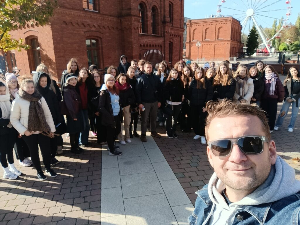 RAJD PIESZY DLA STUDENTÓW UM - 25.10.2025 r. zdj. 4